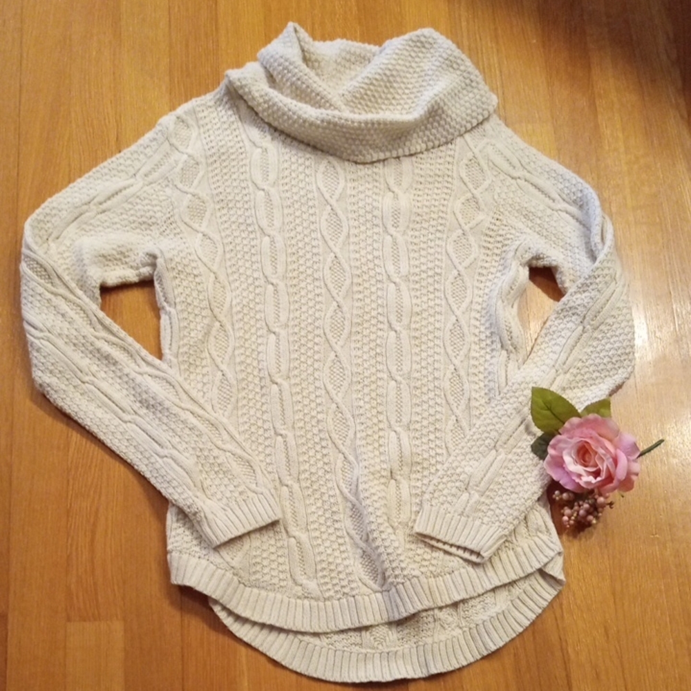 Y2K Cozy Cable Knit Turtleneck Women's casual Sweater Cottagecore Medium